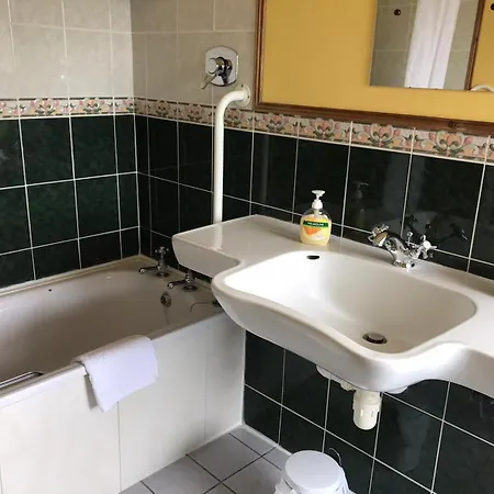 Kilburn House Bed & Breakfast