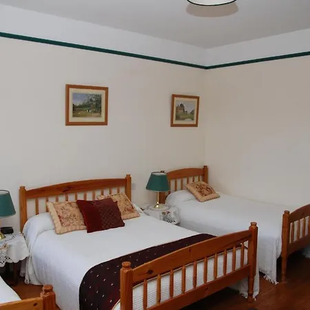 Kilburn House 4*