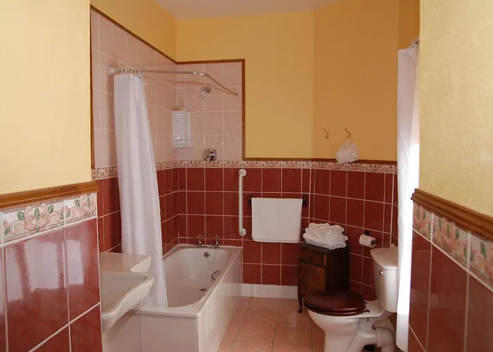 Kilburn House 4*